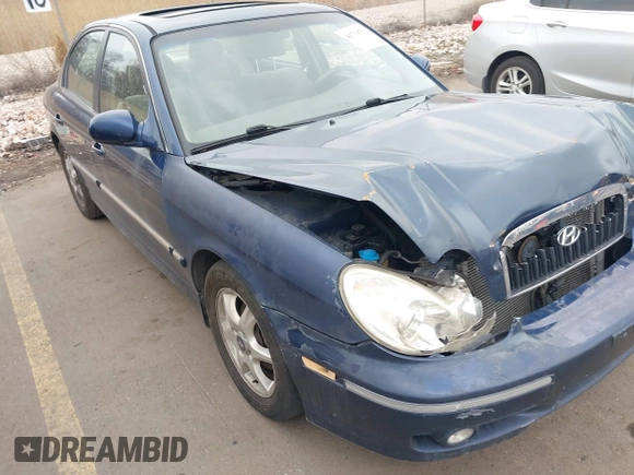 2005 Hyundai Sonata GLS with VIN KMHWF35H25A196397, listed as a IAAI auction lot 41734750 with 199,890 mi miles. Bid and sale history available at carsss.com. Image 12.