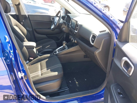 2023 Hyundai Venue SEL with VIN KMHRC8A33PU247100, listed as a IAAI auction lot 42027393 with 31,262 mi miles and . Bid and sale history available at DreamBid. Image 5.