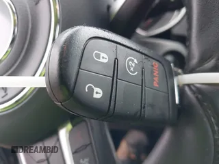 2019 Jeep Compass Sport с VIN 3C4NJCAB9KT838313, выставлен на аукционе IAAI как лот 41521996 с пробегом 42 880 миль миль и . История ставок и продаж доступна на DreamBid. Изображение 11.