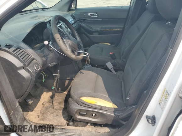 2017 Ford Police Interceptor Utility с VIN 1FM5K8AR5HGD59290, выставлен на аукционе Copart как лот 67779324 с пробегом 116 769 миль миль и На запчасти • Non repairable. История ставок и продаж доступна на DreamBid. Изображение 7.