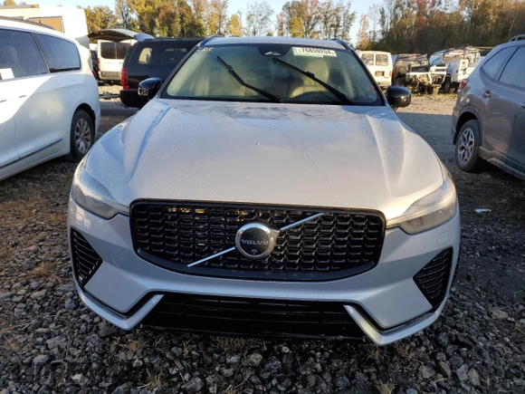 2025 Volvo XC60 Ultra с VIN YV4H60RM0S1068087, выставлен на аукционе Copart как лот 76859204 с пробегом Не указан миль и Чистый • Clean title. История ставок и продаж доступна на DreamBid. Изображение 5.