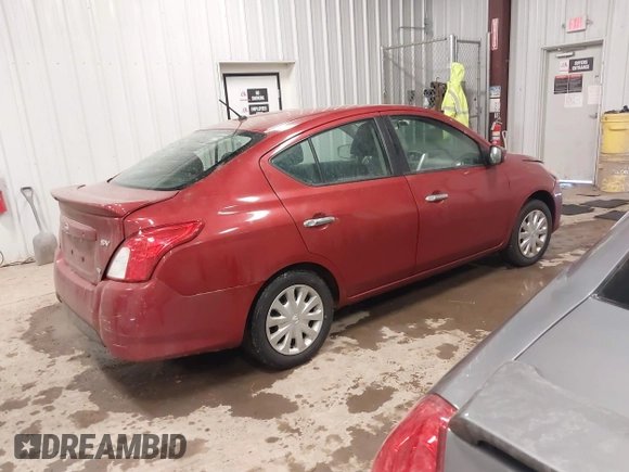 2016 Nissan Versa S Plus with VIN 3N1CN7AP6GL884500, listed as a IAAI auction lot 41349718 with 79,803 mi miles. Bid and sale history available at carsss.com. Image 4.