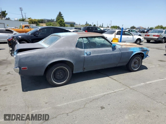 1970 Ford Mustang z VIN 0F04F121563, wystawiony jako Copart lot #60193005 z przebiegiem 31 733 mil mil oraz Czysty tytuł • Clean title. Historia ofert i sprzedaży dostępna na DreamBid. Obrazek 3.