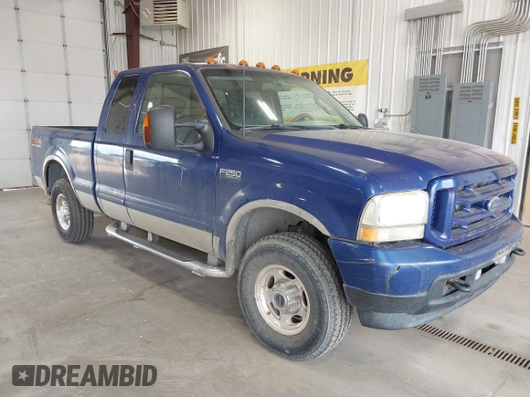2003 Ford F-250 XL z VIN 1FTNX21L43EB43448, wystawiony jako IAAI lot #42720056 z przebiegiem 282 271 mil mil oraz . Historia ofert i sprzedaży dostępna na DreamBid. Obrazek 1.