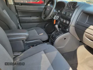 2010 Jeep Patriot Sport with VIN 1J4NT2GA7AD502905, listed as a IAAI auction lot 41705146 with 158,651 mi miles. Bid and sale history available at carsss.com. Image 5.