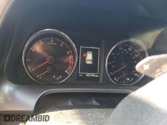 2018 Toyota RAV4 SE with VIN JTMNFREV6JJ157671, listed as a Copart auction lot 55476875 with 93,749 mi miles and Salvage title. Bid and sale history available at DreamBid. Image 9.