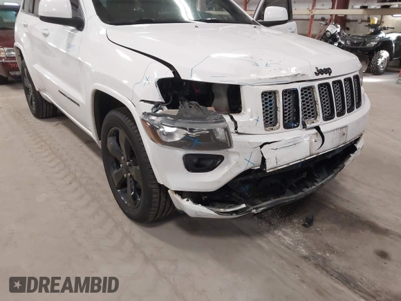 2015 Jeep Grand Cherokee Laredo with VIN 1C4RJFAG4FC747532, listed as a IAAI auction lot 41764541 with 196,385 mi miles. Bid and sale history available at carsss.com. Image 6.