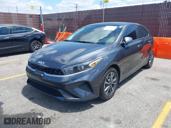 2023 Kia Forte LXS z VIN 3KPF24ADXPE608509, wystawiony jako IAAI lot #42257038 z przebiegiem 19 283 mil mil oraz . Historia ofert i sprzedaży dostępna na DreamBid. Obrazek 17.