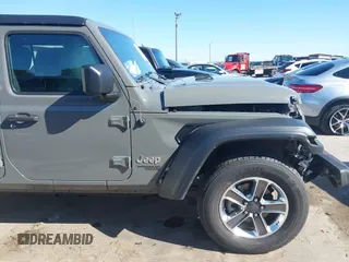2018 Jeep Wrangler Unlimited Sport S с VIN 1C4HJXDGXJW280475, выставлен на аукционе IAAI как лот 42084746 с пробегом 93 228 миль миль и . История ставок и продаж доступна на DreamBid. Изображение 19.