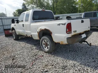 2003 Ford Super Duty F-250 XL with VIN 1FTNX21L73ED89667, listed as a Copart auction lot 67496834 with Not Provided miles and Clean Title. Bid and sale history available at carsss.com. Image 3.
