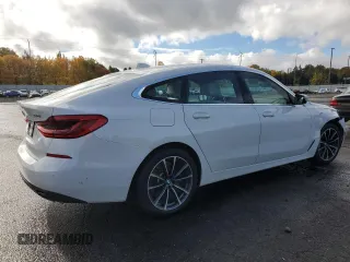 2019 BMW 6 Series 640i xDrive with VIN WBAJV6C52KBK08045, listed as a Copart auction lot 76004384 with 56,730 mi miles and Salvage Title. Bid and sale history available at carsss.com. Image 3.