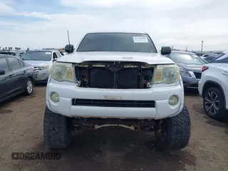 2008 Toyota Tacoma with VIN 5TEUU42N28Z531007, listed as a IAAI auction lot 41743306 with 92,105 mi miles and . Bid and sale history available at DreamBid. Image 13.