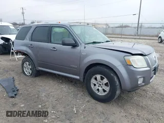 2008 Mercury Mariner with VIN 4M2CU91118KJ13477, listed as a IAAI auction lot 41987552 with 130,238 mi miles. Bid and sale history available at carsss.com. Image 1.