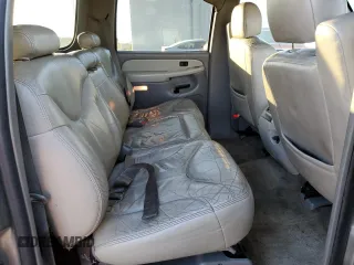 2002 GMC Yukon XL SLT with VIN 3GKFK16Z92G264823, listed as a Copart auction lot 89217375 with 243,986 mi miles and Salvage Title. Bid and sale history available at carsss.com. Image 11.