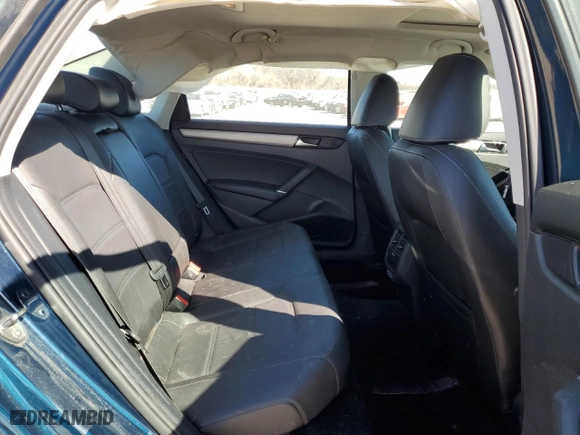 2022 Volkswagen Passat 2.0T SE with VIN 1VWSA7A33NC003744, listed as a Copart auction lot 46953595 with 32,599 mi miles and Salvage Title. Bid and sale history available at carsss.com. Image 10.
