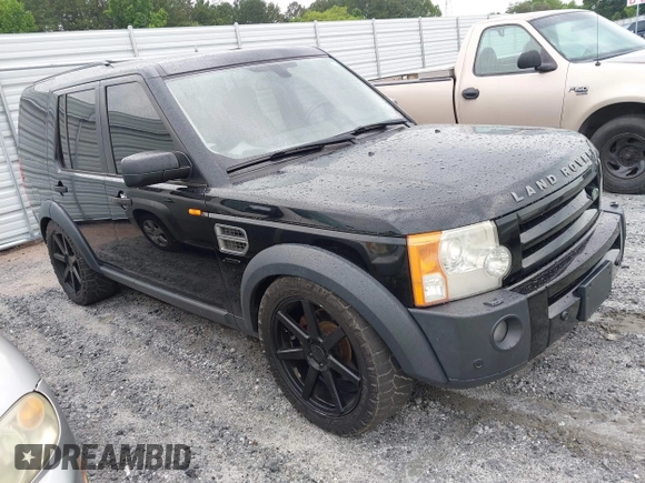 2007 Land Rover LR3 HSE with VIN SALAG25427A420556, listed as a IAAI auction lot 42383545 with 195,115 mi miles and . Bid and sale history available at DreamBid. Image 1.