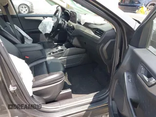 2020 Ford Escape SEL with VIN 1FMCU0H69LUB18115, listed as a IAAI auction lot 42163227 with 92,793 mi miles and . Bid and sale history available at DreamBid. Image 5.