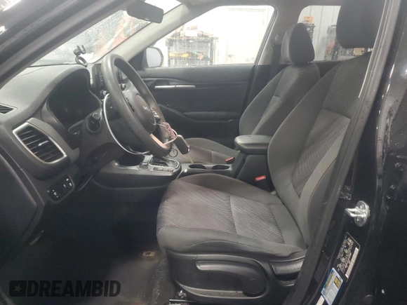 2023 Kia Seltos LX with VIN KNDEPCAAXP7432087, listed as a Copart auction lot 45011675 with 40,460 mi miles and Clean title. Bid and sale history available at DreamBid. Image 7.