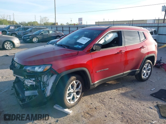 2025 Jeep Compass Latitude с VIN 3C4NJDBN9ST553240, выставлен на аукционе IAAI как лот 41806367 с пробегом 2 508 миль миль и . История ставок и продаж доступна на DreamBid. Изображение 18.