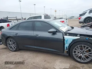 2023 Audi A6 Premium Plus z VIN WAUL2BF27PN039318, wystawiony jako IAAI lot #41603715 z przebiegiem 32 892 mil mil oraz . Historia ofert i sprzedaży dostępna na DreamBid. Obrazek 14.