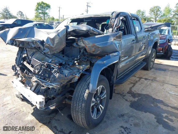2017 Toyota Tacoma SR5 with VIN 3TMDZ5BN8HM030014, listed as a IAAI auction lot 42044102 with 1 mi miles. Bid and sale history available at carsss.com. Image 17.