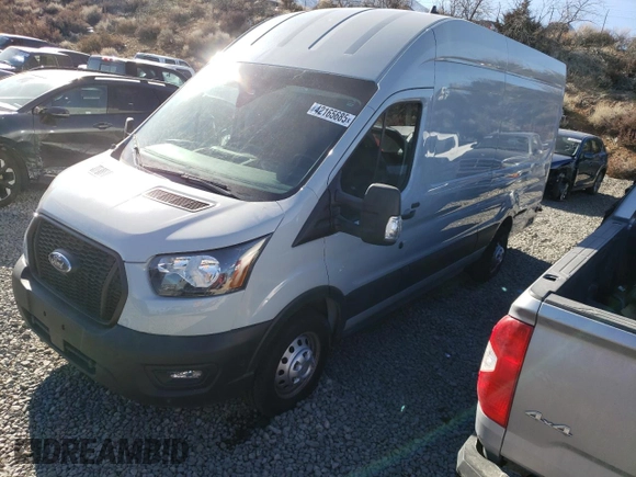 2024 Ford Transit with VIN 1FTBW3UGXRKA44492, listed as a Copart auction lot 42165685 with 5,879 mi miles and Salvage Title. Bid and sale history available at DreamBid. Image 1.