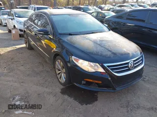 2011 Volkswagen CC Sport with VIN WVWMN7AN9BE715189, listed as a IAAI auction lot 41280357 with 145,899 mi miles. Bid and sale history available at carsss.com. Image 1.
