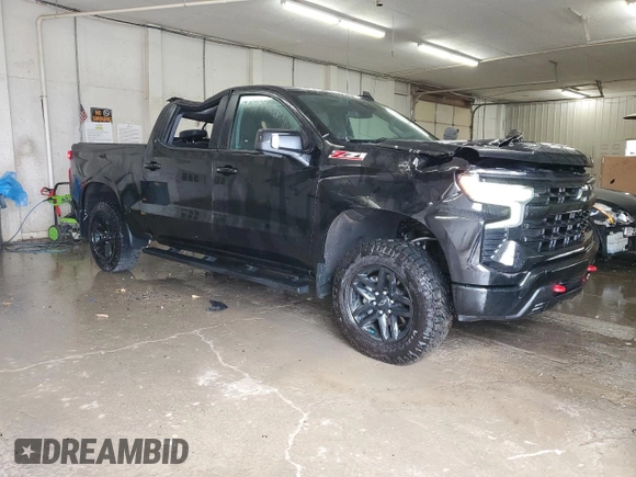2022 Chevrolet Silverado 1500 LT Trail Boss with VIN 3GCUDFEL9NG599365, listed as a Copart auction lot 82362114 with 13,288 mi miles and Salvage Title. Bid and sale history available at DreamBid. Image 4.