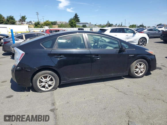2011 Toyota Prius I z VIN JTDKN3DU2B1361896, wystawiony jako Copart lot #58663605 z przebiegiem 226 687 mil mil oraz Czysty tytuł • Clean title. Historia ofert i sprzedaży dostępna na DreamBid. Obrazek 3.