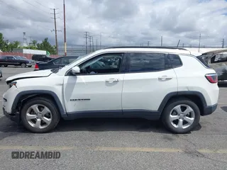 2020 Jeep Compass Latitude с VIN 3C4NJCBB4LT141695, выставлен на аукционе IAAI как лот 42248618 с пробегом 31 123 миль миль и . История ставок и продаж доступна на DreamBid. Изображение 14.