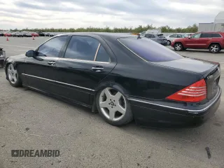 2003 Mercedes-Benz S-Class 5.0L with VIN WDBNG75J83A326783, listed as a Copart auction lot 81931274 with 242,197 mi miles and Clean Title. Bid and sale history available at carsss.com. Image 2.