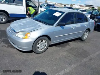 2002 Honda Civic LX with VIN 2HGES16692H595903, listed as a IAAI auction lot 41916850 with 168,861 mi miles. Bid and sale history available at carsss.com. Image 2.