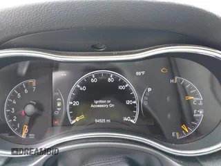 2021 Jeep Grand Cherokee Laredo E with VIN 1C4RJFAG4MC700384, listed as a IAAI auction lot 42192672 with 54,525 mi miles and . Bid and sale history available at DreamBid. Image 7.