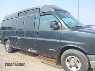 2005 Chevrolet City Express Cargo z VIN 1GNHG39U651162990, wystawiony jako IAAI lot #42439158 z przebiegiem 56 134 mil mil oraz . Historia ofert i sprzedaży dostępna na DreamBid. Obrazek 6.
