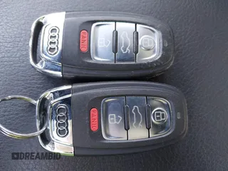 2015 Audi Q5 Premium with VIN WA1CFAFP1FA030479, listed as a IAAI auction lot 40957493 with 103,805 mi miles. Bid and sale history available at carsss.com. Image 11.