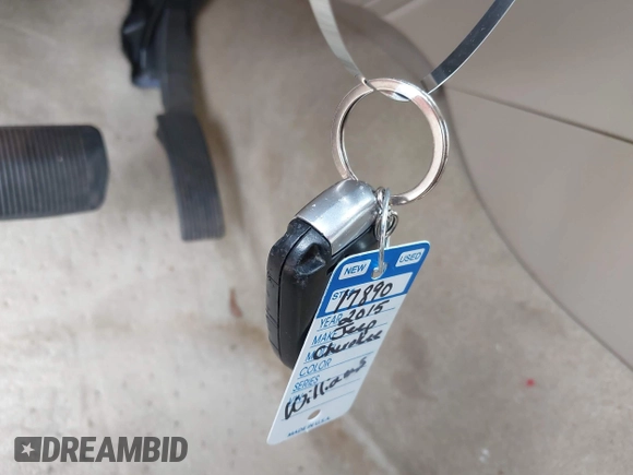 2015 Jeep Grand Cherokee Overland с VIN 1C4RJECG4FC640438, выставлен на аукционе IAAI как лот 42484568 с пробегом 174 869 миль миль и . История ставок и продаж доступна на DreamBid. Изображение 11.