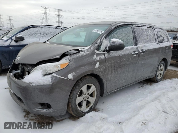 2012 Toyota Sienna with VIN 5TDZK3DC9CS204787, listed as a Copart auction lot 89138125 with 151,131 mi miles and Salvage Title. Bid and sale history available at carsss.com. Image 1.