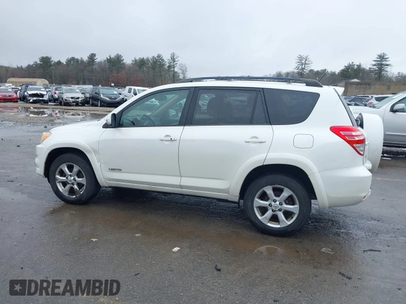 2011 Toyota RAV4 Ltd with VIN 2T3DK4DV5BW055924, listed as a IAAI auction lot 41687088 with 116,824 mi miles. Bid and sale history available at carsss.com. Image 14.