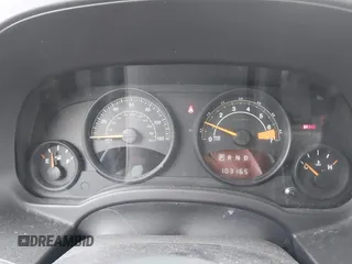 2014 Jeep Patriot Sport with VIN 1C4NJRBB7ED546414, listed as a IAAI auction lot 41904830 with 103,318 mi miles. Bid and sale history available at carsss.com. Image 7.