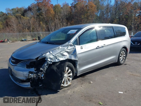 2017 Chrysler Pacifica Touring with VIN 2C4RC1DG1HR519085, listed as a IAAI auction lot 41053786 with 269,605 mi miles and . Bid and sale history available at DreamBid. Image 6.