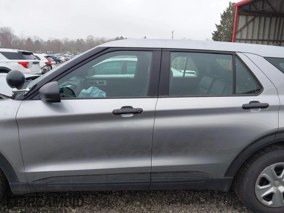 2022 Ford Police Interceptor с VIN 1FM5K8AC9NGB45765, выставлен на аукционе IAAI как лот 41642777 с пробегом 23 645 миль миль и . История ставок и продаж доступна на DreamBid. Изображение 14.