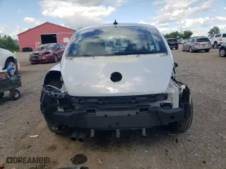 2018 Volkswagen Beetle SE with VIN 3VWJD7AT1JM717772, listed as a Copart auction lot 59819964 with 63,690 mi miles and Salvage Title. Bid and sale history available at carsss.com. Image 6.