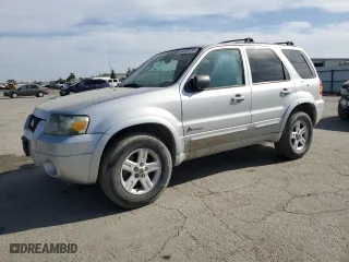 2006 Ford Escape Hybrid with VIN 1FMCU95H56KB21880, listed as a Copart auction lot 52235915 with 217,628 mi miles and Clean Title. Bid and sale history available at carsss.com. Image 1.