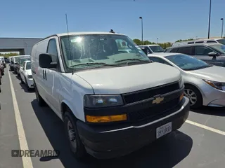 2022 Chevrolet Express Cargo with VIN 1GCWGAFP2N1261356, listed as a IAAI auction lot 42670346 with 63,269 mi miles and . Bid and sale history available at DreamBid. Image 41.