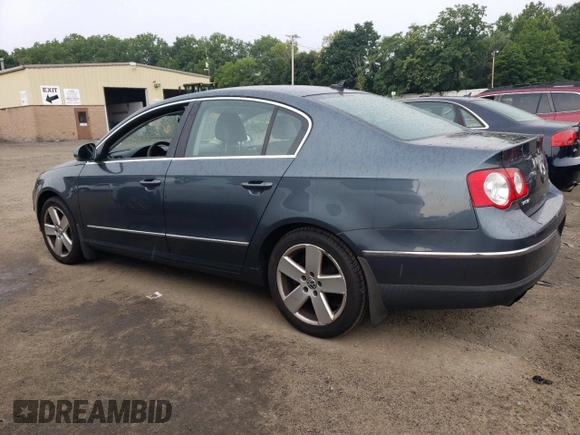 2009 Volkswagen Passat Komfort z VIN WVWJK73CX9P055380, wystawiony jako Copart lot #65812774 z przebiegiem 170 237 mil mil oraz Czysty tytuł • Clean title. Historia ofert i sprzedaży dostępna na DreamBid. Obrazek 2.