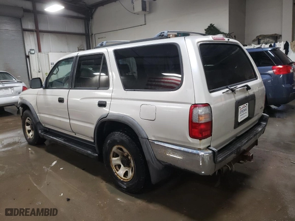 1997 Toyota 4Runner with VIN JT3GM84R1V0013930, listed as a Copart auction lot 88094155 with 359,343 mi miles and Salvage Title. Bid and sale history available at carsss.com. Image 2.