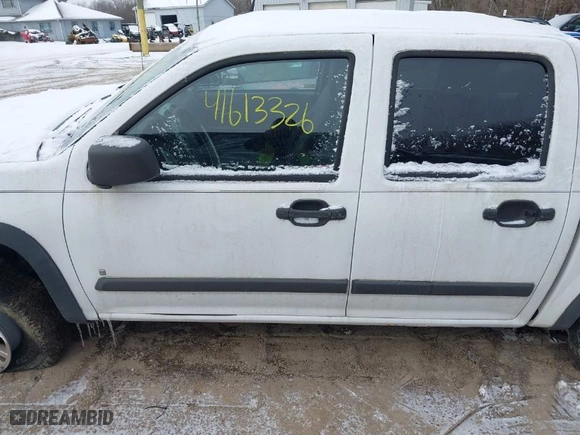 2008 Chevrolet Colorado LT w/1LT with VIN 1GCDT33E088206594, listed as a IAAI auction lot 41613326 with 197,364 mi miles. Bid and sale history available at carsss.com. Image 14.