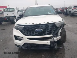 2024 Ford Explorer ST-Line with VIN 1FMSK7KH2RGA72381, listed as a IAAI auction lot 41409696 with 1,510 mi miles. Bid and sale history available at carsss.com. Image 12.