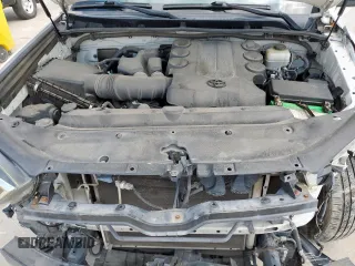 2015 Toyota 4Runner SR5 with VIN JTEZU5JRXF5107750, listed as a Copart auction lot 59852095 with Not provided miles and Salvage title. Bid and sale history available at DreamBid. Image 12.