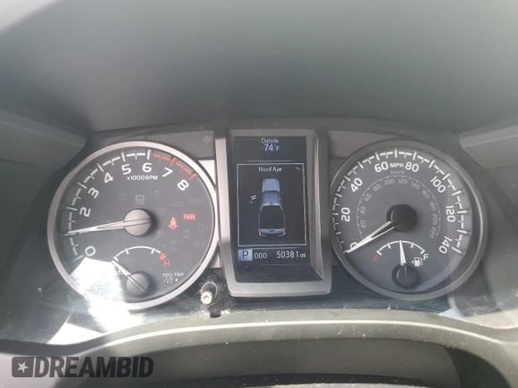 2020 Toyota Tacoma SR5 z VIN 5TFCZ5AN9LX230688, wystawiony jako Copart lot #55305165 z przebiegiem 50 381 mil mil oraz Szkoda całkowita • Salvage title. Historia ofert i sprzedaży dostępna na DreamBid. Obrazek 9.